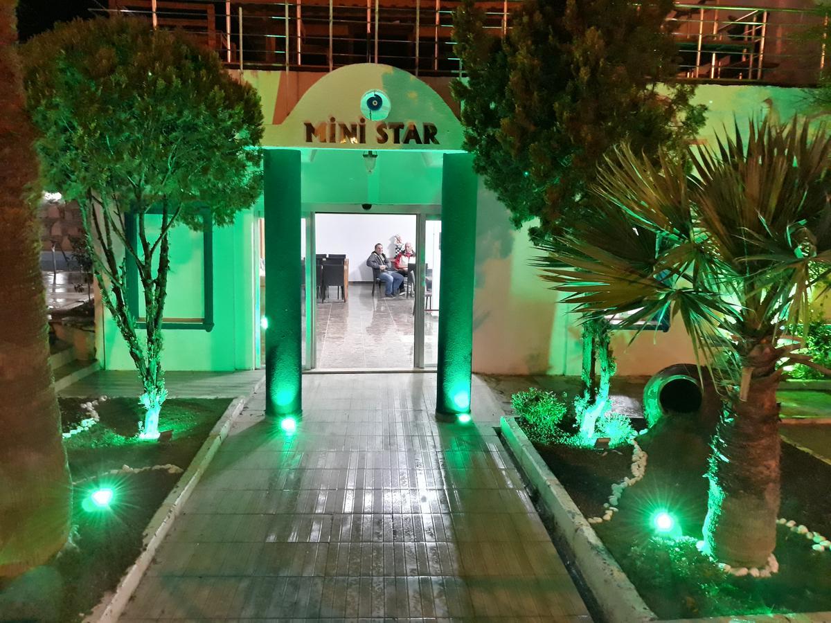 Mini Star Hotel Bitez Luaran gambar